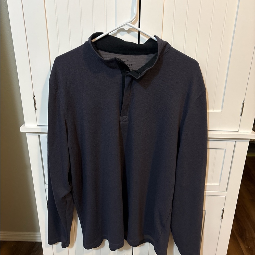 Nike Dri-FIT Men’s XL Long Sleeve Athletic Performance Training Shirt
